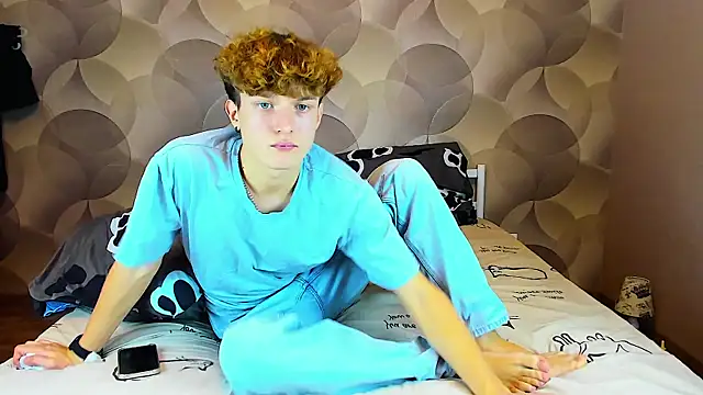 Ian Flor online show from 11/24/25, 12:49