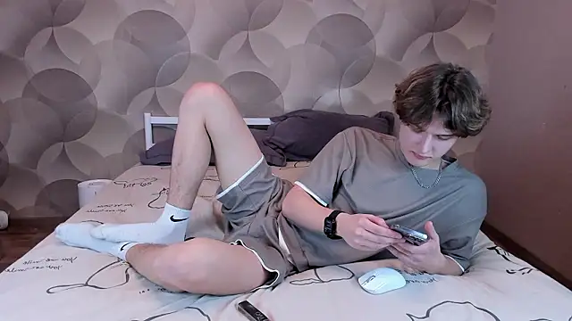 Ian Flor online show from 02/24/26, 03:54