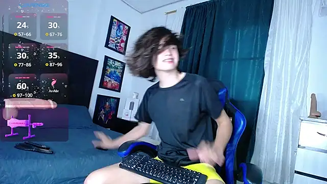 Snapshot of andyboy- chatting on 07/13/26, 10:56 andyboy- online show from 07/13/26, 10:56