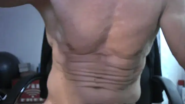 Snapshot of jeans466 chatting on 07/09/26, 08:40 jeans466 online show from 07/09/26, 08:40