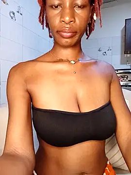 Snapshot of Ayrella02 chatting on 11/24/25, 11:59 Ayrella02 online show from 11/24/25, 11:59