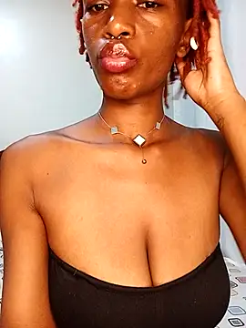 Snapshot of Ayrella02 chatting on 11/27/25, 05:15 Ayrella02 online show from 11/27/25, 05:15