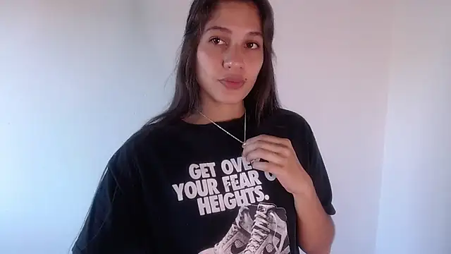 Snapshot of Babe_ali chatting on 01/29/25, 09:28 Babe ali online show from 01/29/25, 09:28