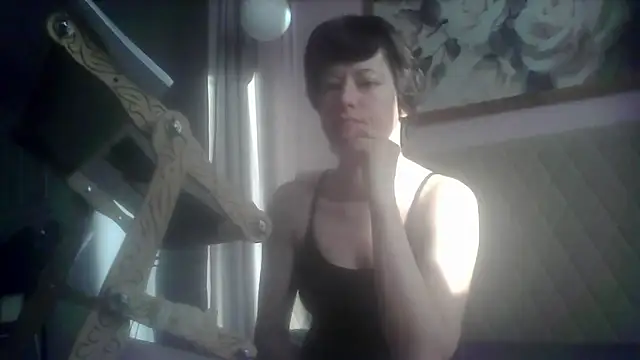 Snapshot of SunElizabeth chatting on 05/22/26, 02:30 SunElizabeth online show from 05/22/26, 02:30