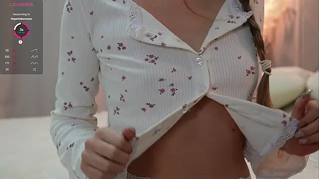 Snapshot of _Pretty_Doll_ chatting on 02/04/25, 04:29 Pretty Doll online show from 02/04/25, 04:29