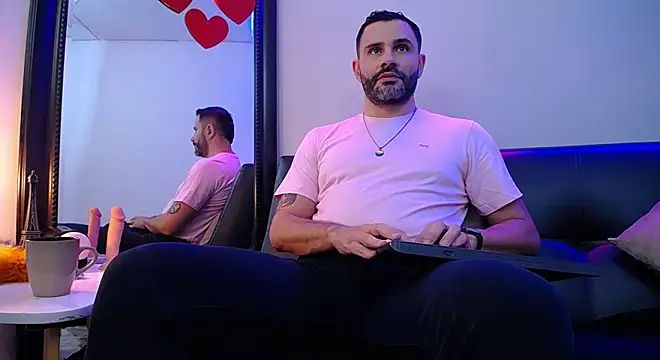 Snapshot of jonasbeards chatting on 02/08/25, 11:02 jonasbeards online show from 02/08/25, 11:02