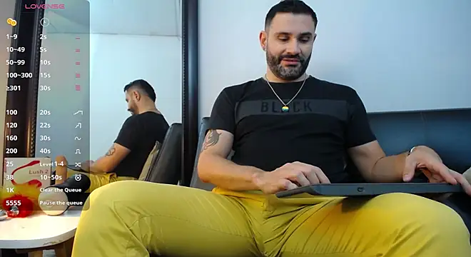 Snapshot of jonasbeards chatting on 02/18/25, 07:19 jonasbeards online show from 02/18/25, 07:19