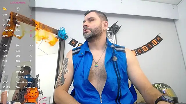 Snapshot of jonasbeards chatting on 10/08/25, 03:09 jonasbeards online show from 10/08/25, 03:09