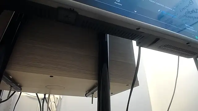 Snapshot of jonasbeards chatting on 10/31/25, 12:17 jonasbeards online show from 10/31/25, 12:17