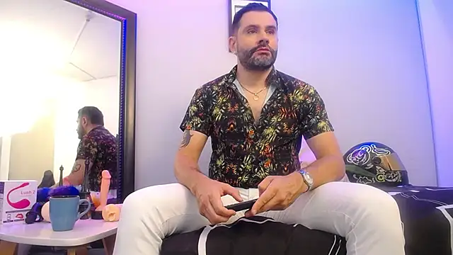 Snapshot of jonasbeards chatting on 11/30/25, 03:05 jonasbeards online show from 11/30/25, 03:05