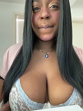 latinababyy online show from 03/07/25, 02:45