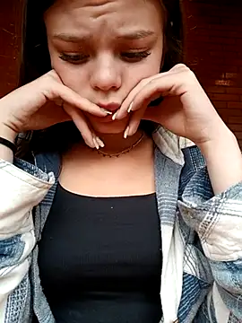 Violeta 12- online show from 02/13/25, 08:45