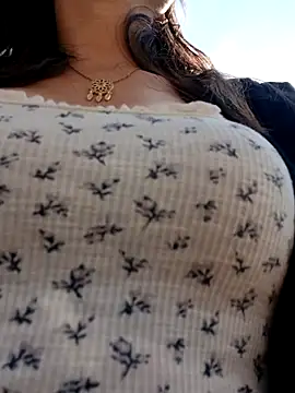 Violeta 12- online show from 10/25/25, 07:41