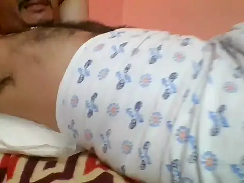 naughtymike0007 online show from 11/12/25, 11:43