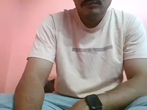 naughtymike0007 online show from 12/01/25, 06:51