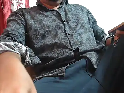 naughtymike0007 online show from 04/04/26, 02:03