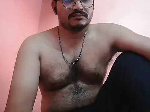 naughtymike0007 online show from 04/11/26, 10:19