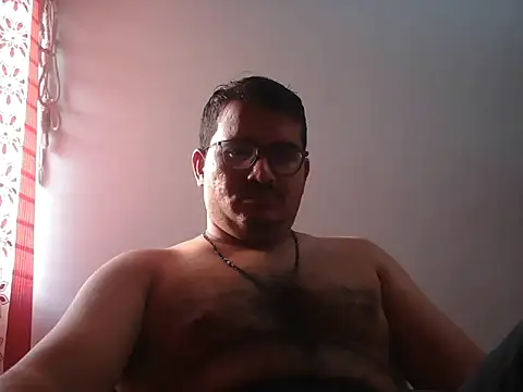 naughtymike0007 online show from 05/13/26, 11:51