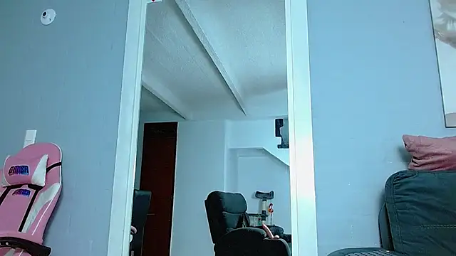 rousebonnett online show from 12/13/24, 10:02