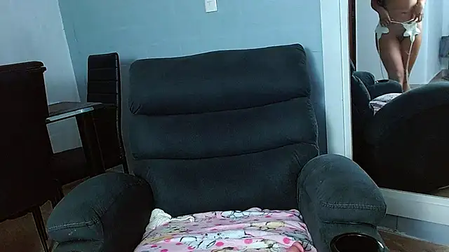 rousebonnett online show from 01/14/25, 10:12