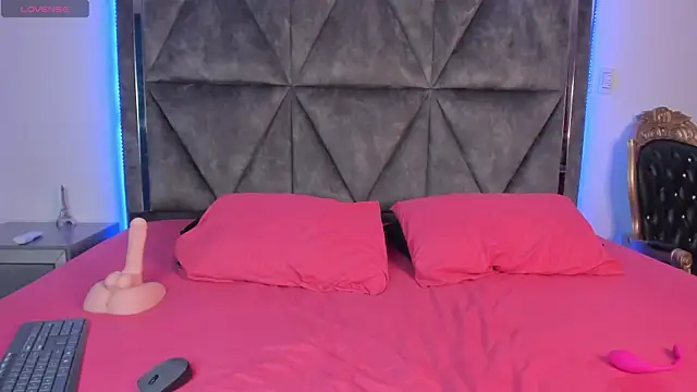 Deiisy Queen online show from 03/12/25, 07:28