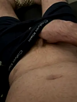 Straightlad95 online show from 11/25/25, 09:48