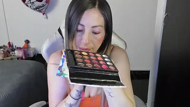 Andreina Suann online show from 09/17/25, 11:34