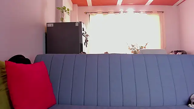 Simply Zoe   online show from 10/04/25, 04:49