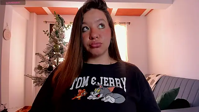 Simply Zoe   online show from 12/16/25, 06:35