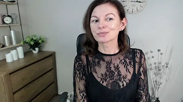 VivianWILD online show from 01/03/25, 10:31