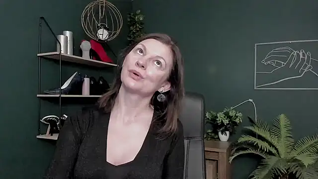 VivianWILD online show from 02/09/26, 07:01