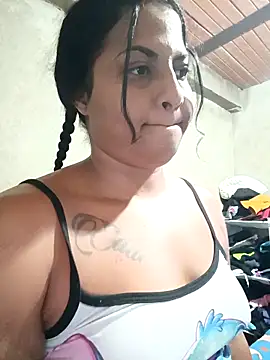 Giselabrunette25 online show from 11/02/25, 09:50