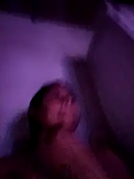 Snapshot of Giselabrunette25 chatting on 02/10/26, 01:10 Giselabrunette25 online show from 02/10/26, 01:10