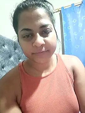 Snapshot of Giselabrunette25 chatting on 02/11/26, 09:25 Giselabrunette25 online show from 02/11/26, 09:25