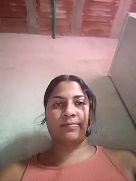 Snapshot of Giselabrunette25 chatting on 02/13/26, 03:08 Giselabrunette25 online show from 02/13/26, 03:08