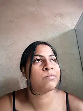 Snapshot of Giselabrunette25 chatting on 02/16/26, 02:57 Giselabrunette25 online show from 02/16/26, 02:57