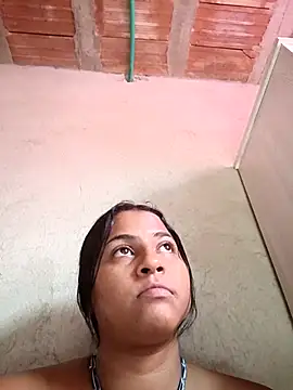 Snapshot of Giselabrunette25 chatting on 02/18/26, 03:08 Giselabrunette25 online show from 02/18/26, 03:08