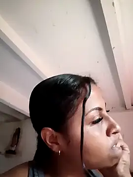 Snapshot of Giselabrunette25 chatting on 02/26/26, 09:47 Giselabrunette25 online show from 02/26/26, 09:47