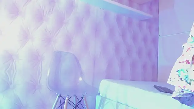 Hilary-banks online show from 03/12/25, 04:08