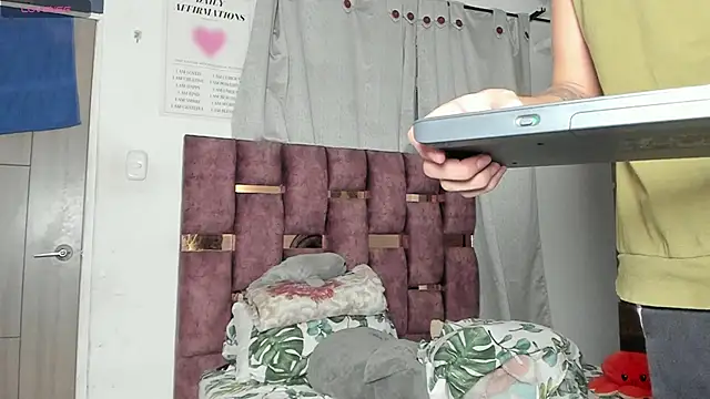 Angelo 018 online show from 02/01/25, 02:47