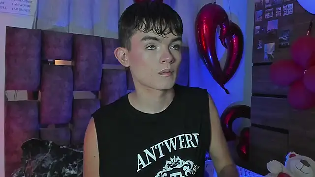 Angelo 018 online show from 02/20/25, 06:28