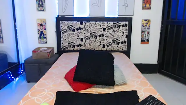 Rihana14 online show from 02/18/25, 08:58