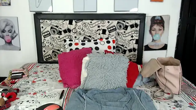 Rihana14 online show from 04/13/26, 09:31