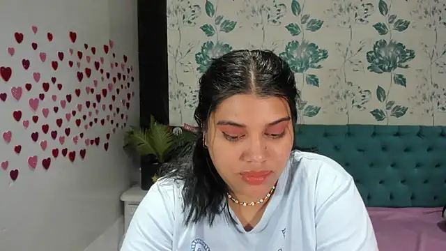 LindaBreeS online show from 02/09/25, 07:19