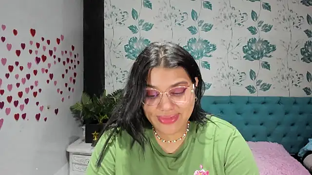 LindaBreeS online show from 03/15/25, 09:27