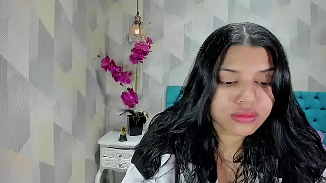 LindaBreeS online show from 10/07/25, 12:57