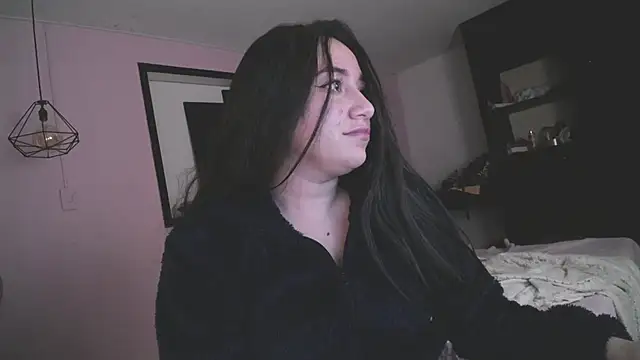 Andrea Ramos online show from 12/20/24, 06:08