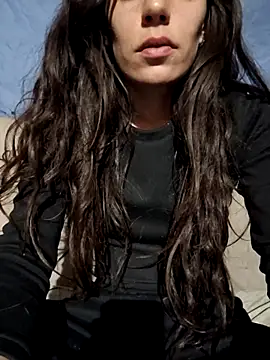 Snapshot of CoreSashaDylan chatting on 03/20/25, 07:35 CoreSashaDylan online show from 03/20/25, 07:35