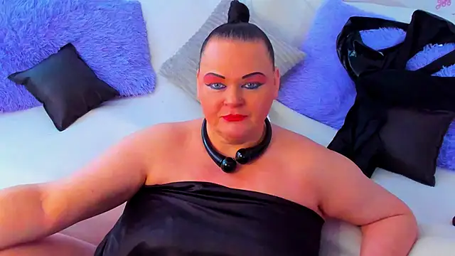 Snapshot of MilanaBiegert chatting on 02/22/25, 07:56 MilanaBiegert online show from 02/22/25, 07:56