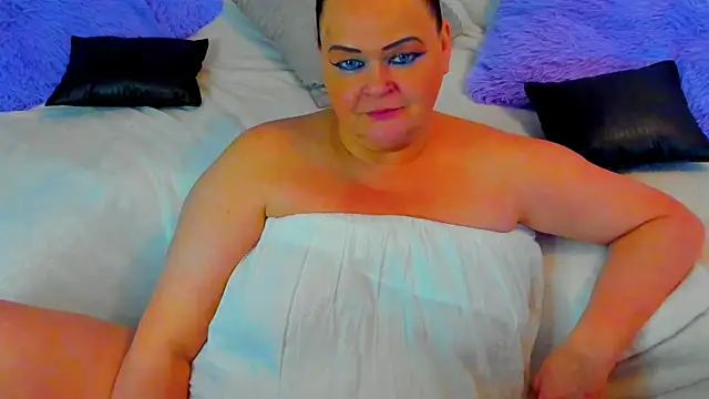 Snapshot of MilanaBiegert chatting on 03/12/25, 07:38 MilanaBiegert online show from 03/12/25, 07:38